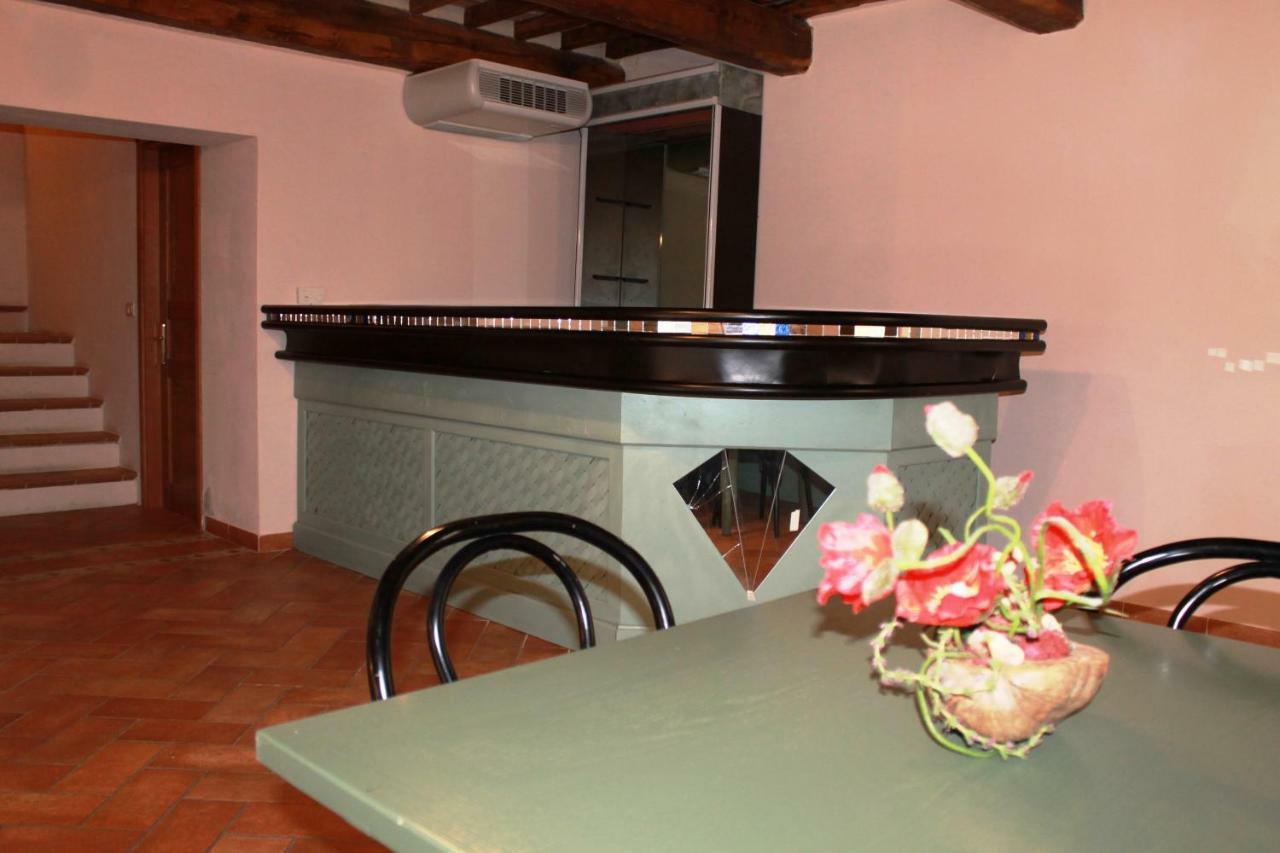 La Casa Del Calzolaio Ξενοδοχείο Radicofani Εξωτερικό φωτογραφία